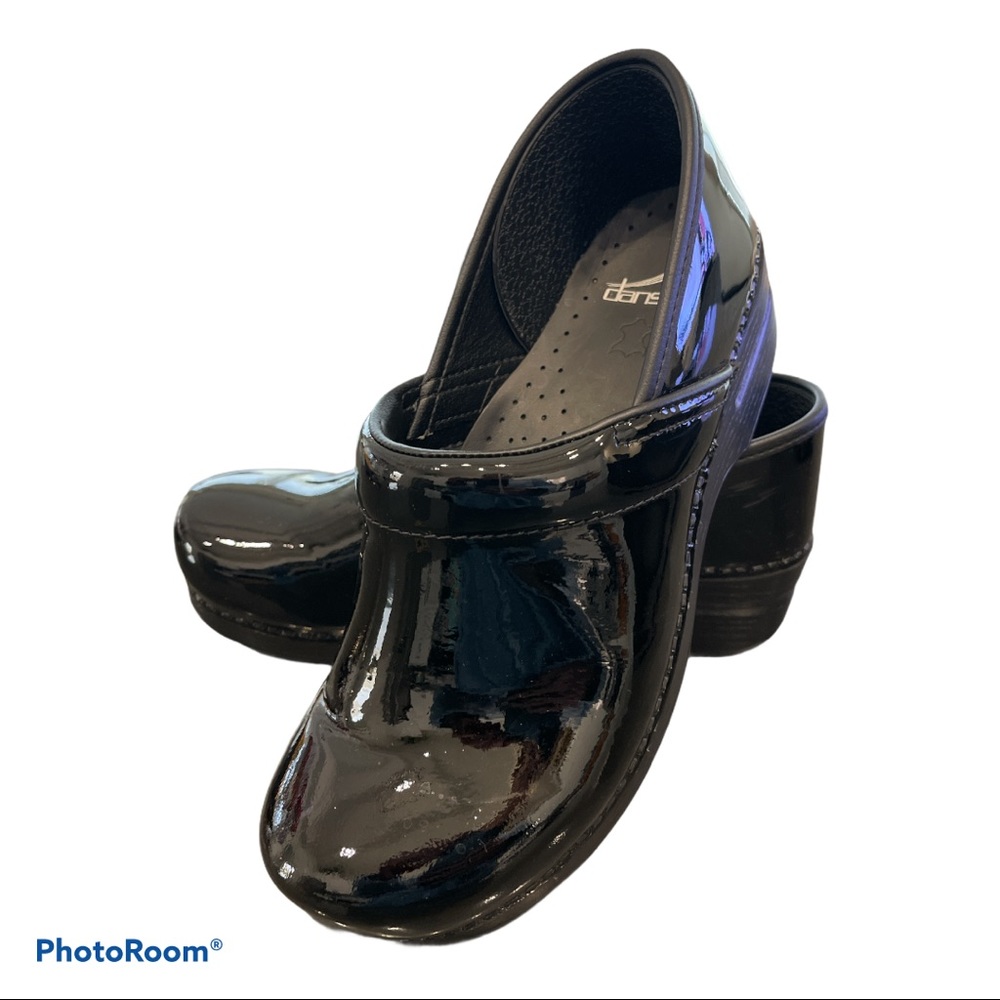 NWOT Dansko Professional Clog